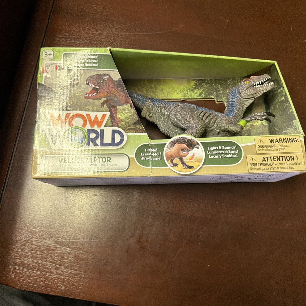 WowWorld B/O Carnotaurus (Lights & Sounds). Brand New